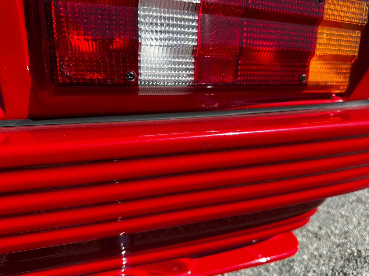 Exteriörbild på 1985 TVR 350i Cabriolet 3.5 V8