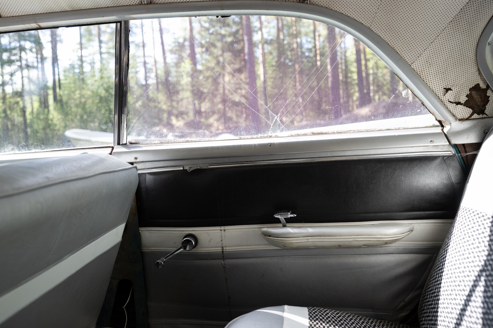 Interior image of Desoto Fireflight