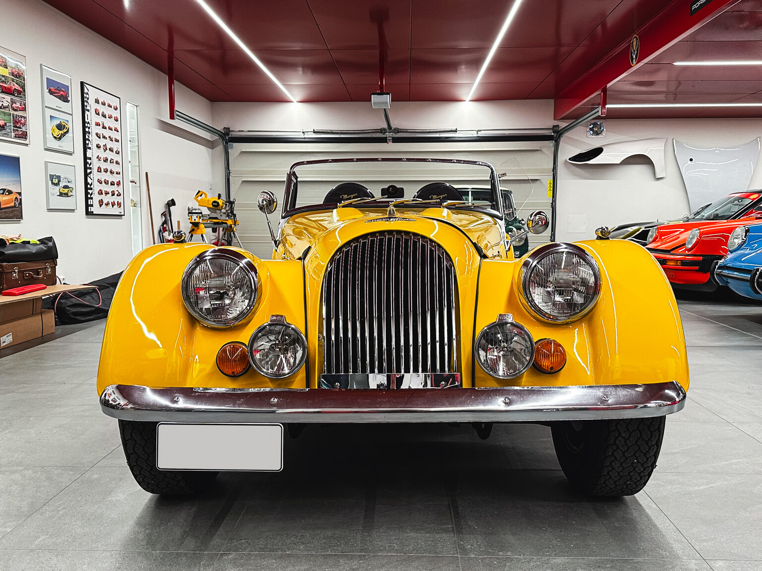 Aussenfoto 1974 Morgan +8