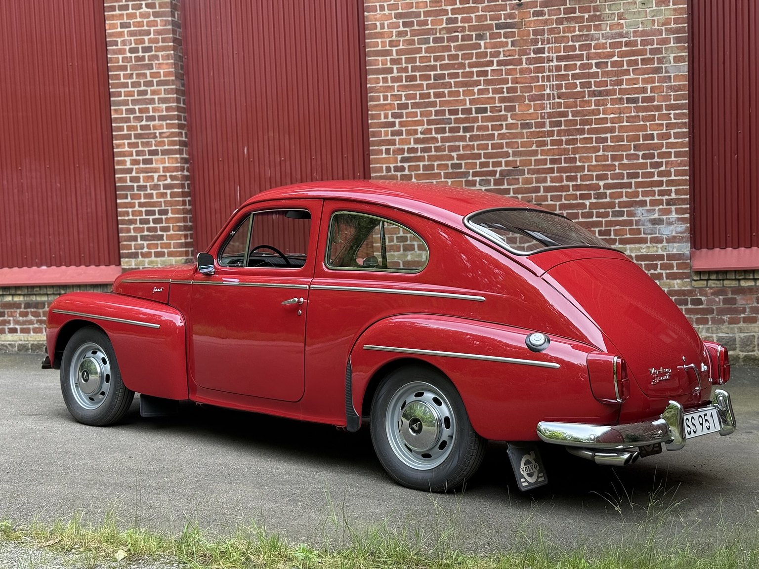 Exterior image of 1962 Volvo PV 544C Sport