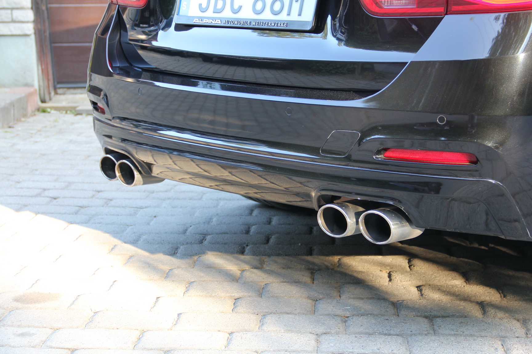 Exterior image of 2017 Alpina D3 Bi-Turbo Allrad