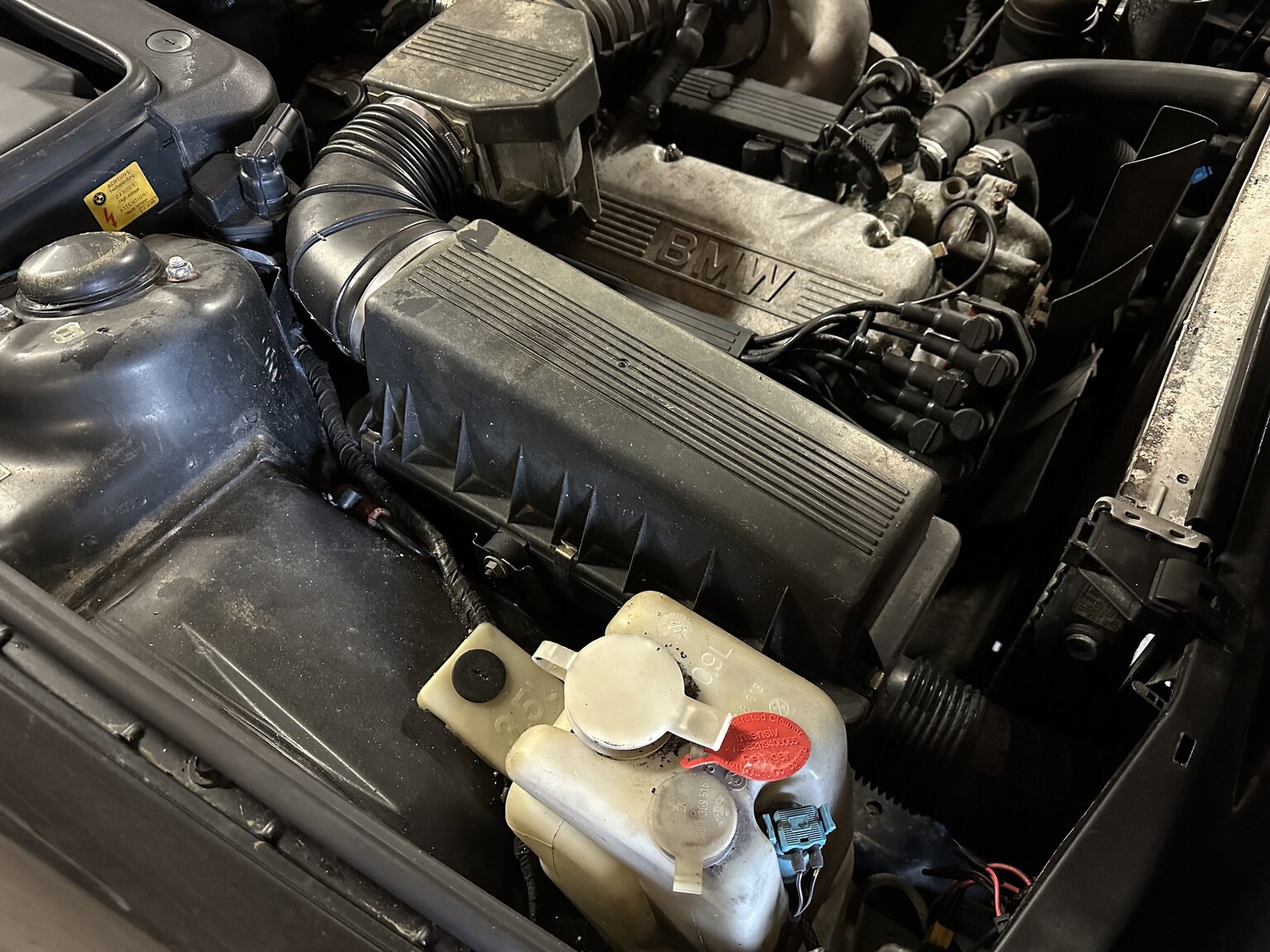 Image of 1988 BMW 535i mechanics