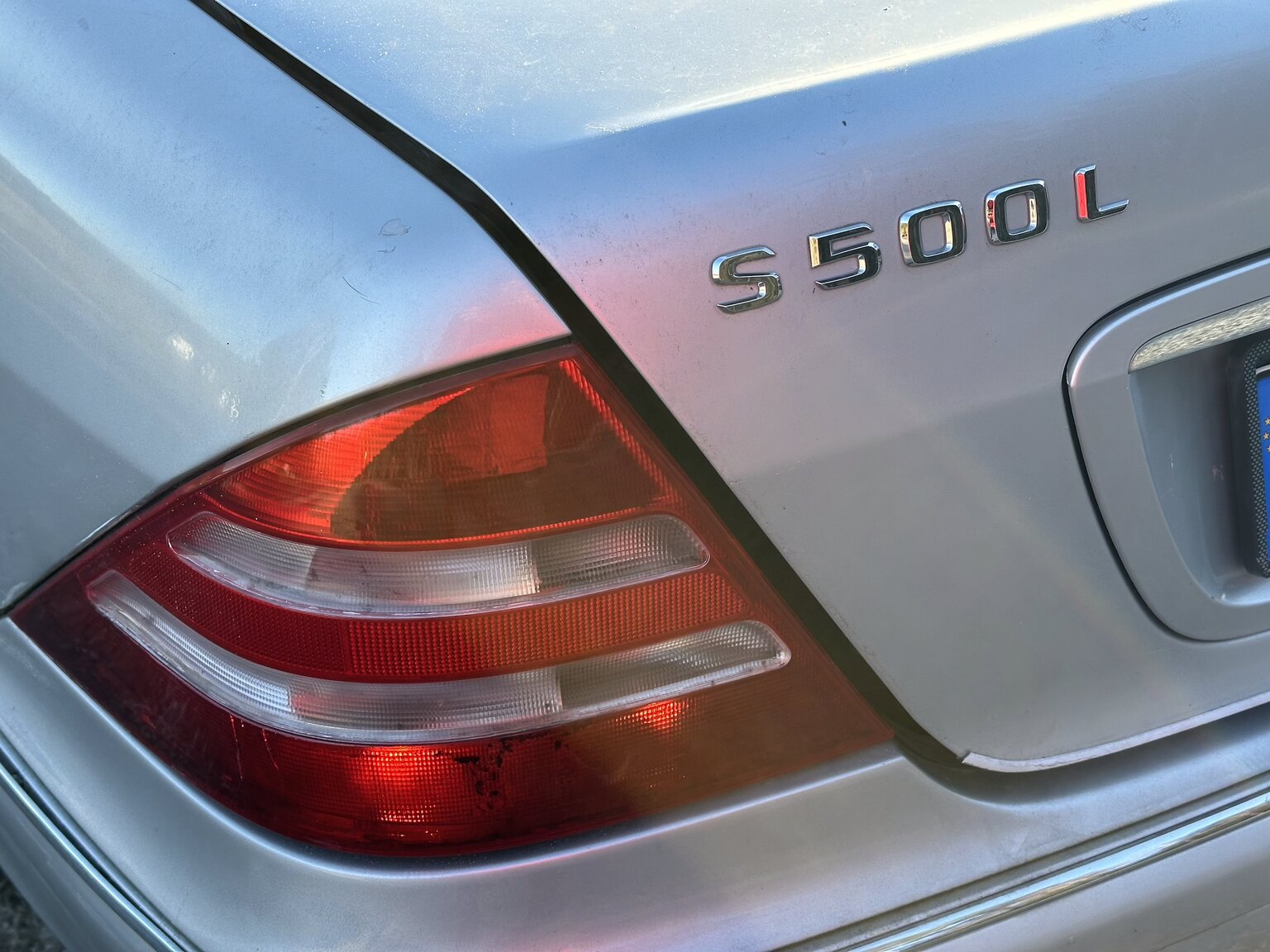 Exterior image of 1999 Mercedes-Benz S 500 L