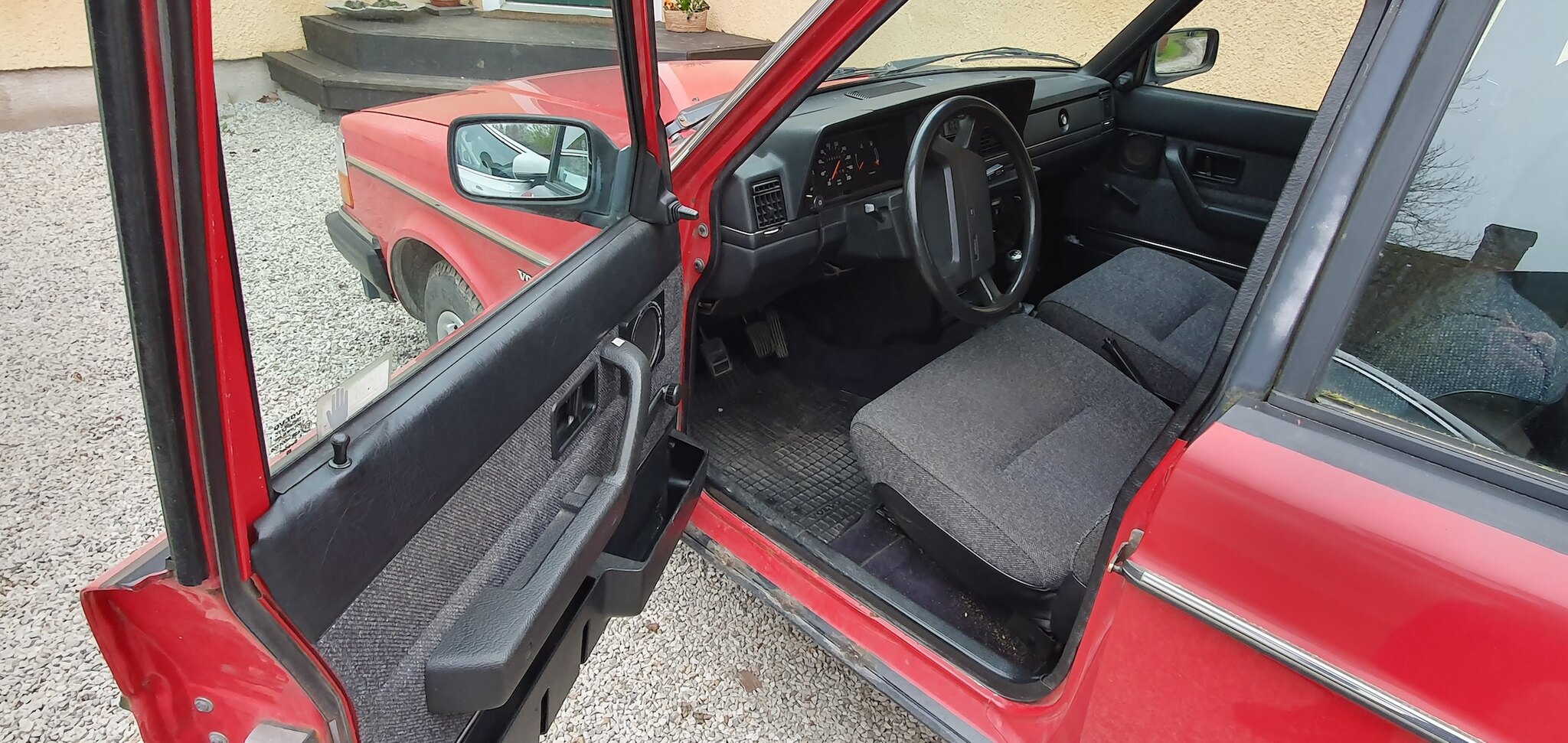 Interiörbild 1990 Volvo 245 GL