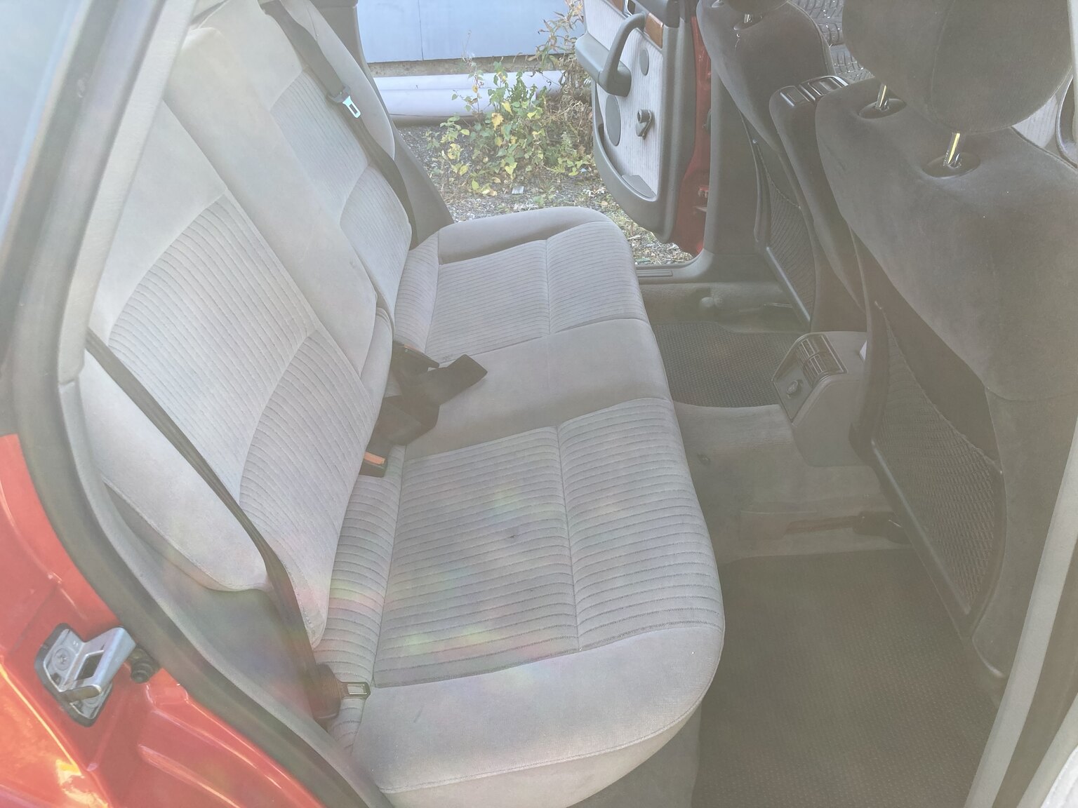 Interior image of 1992 Audi 100 Avant 2.3E Quattro