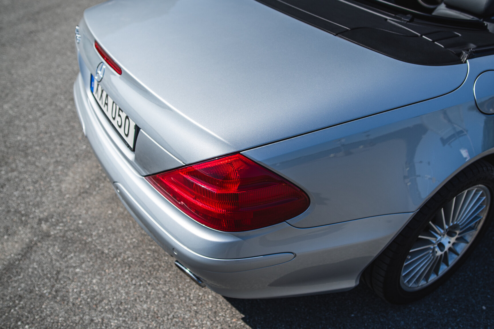 Exteriörbild på 2006 Mercedes-Benz SL 350