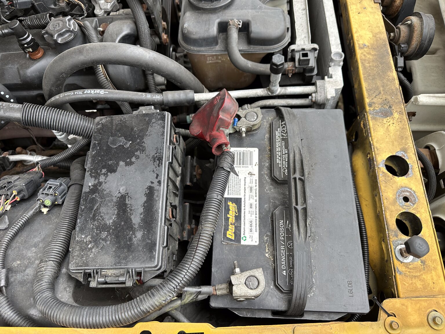 Image of 2011 Ford Crown Victoria New York Cab mechanics (14)