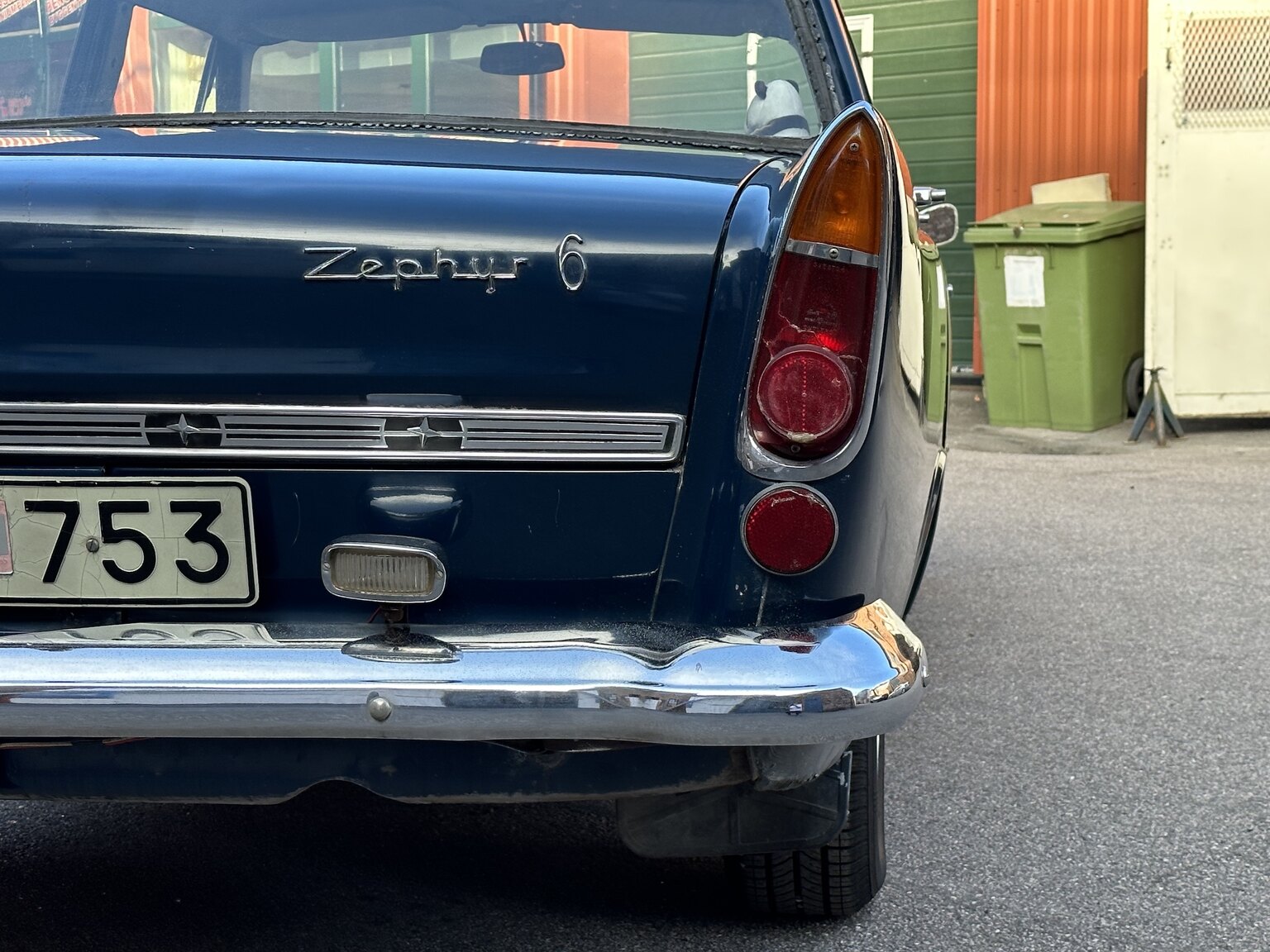 Exterior image of 1964 Ford Zephyr