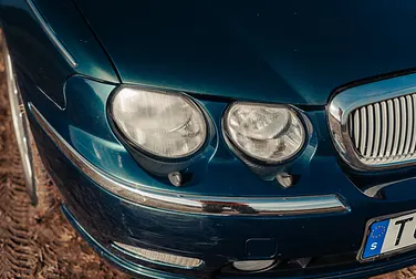 #<Image:0x00007f1cbbe6cbc8>