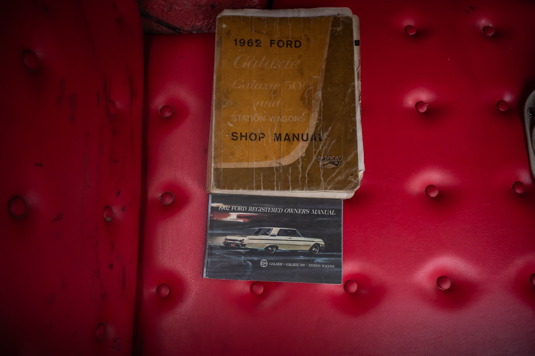 Interior image of 1962 Ford Galaxie 500 Sunliner
