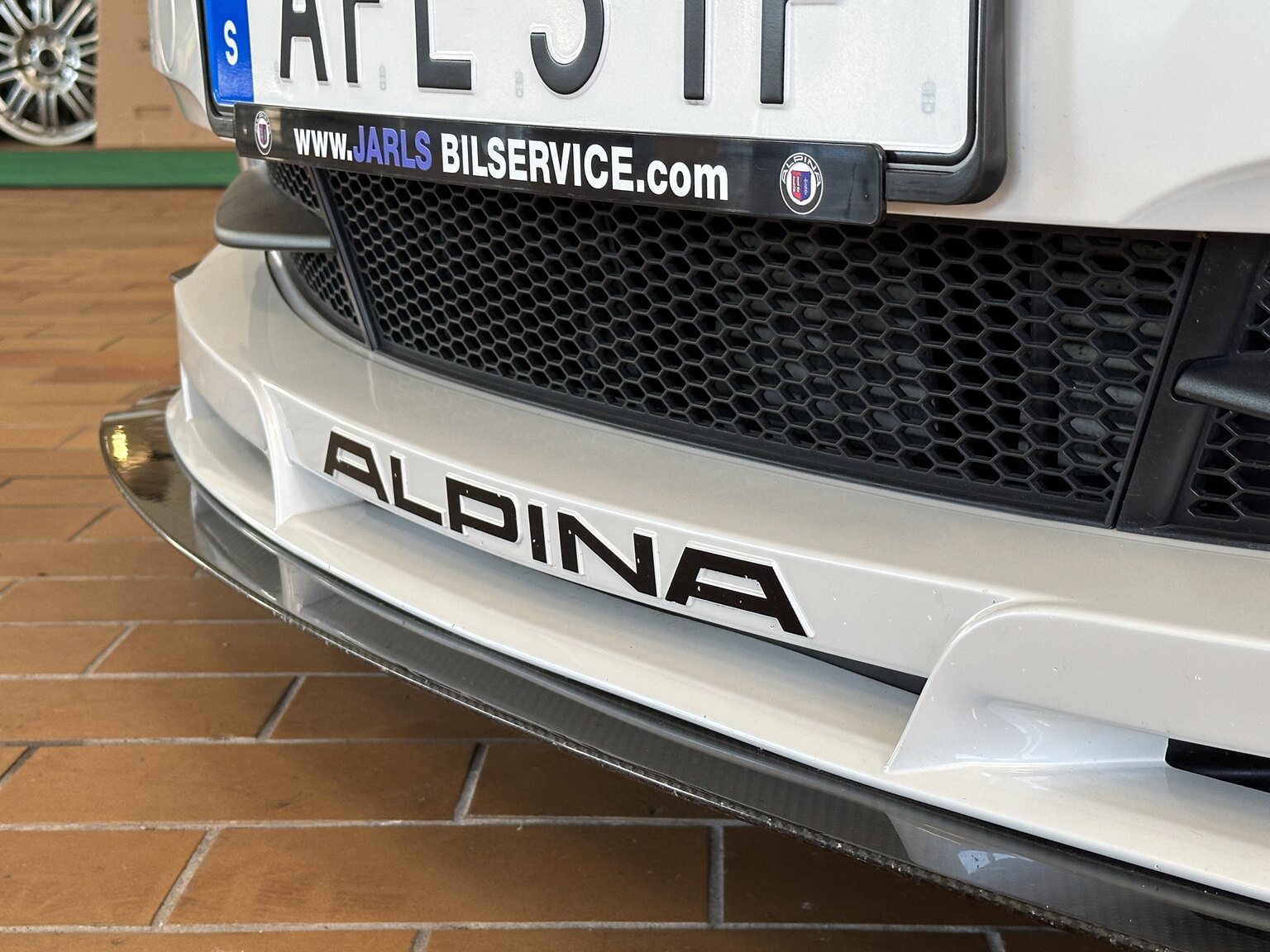Exterior image of 2012 ALPINA B3 GT3 Switch-Tronic