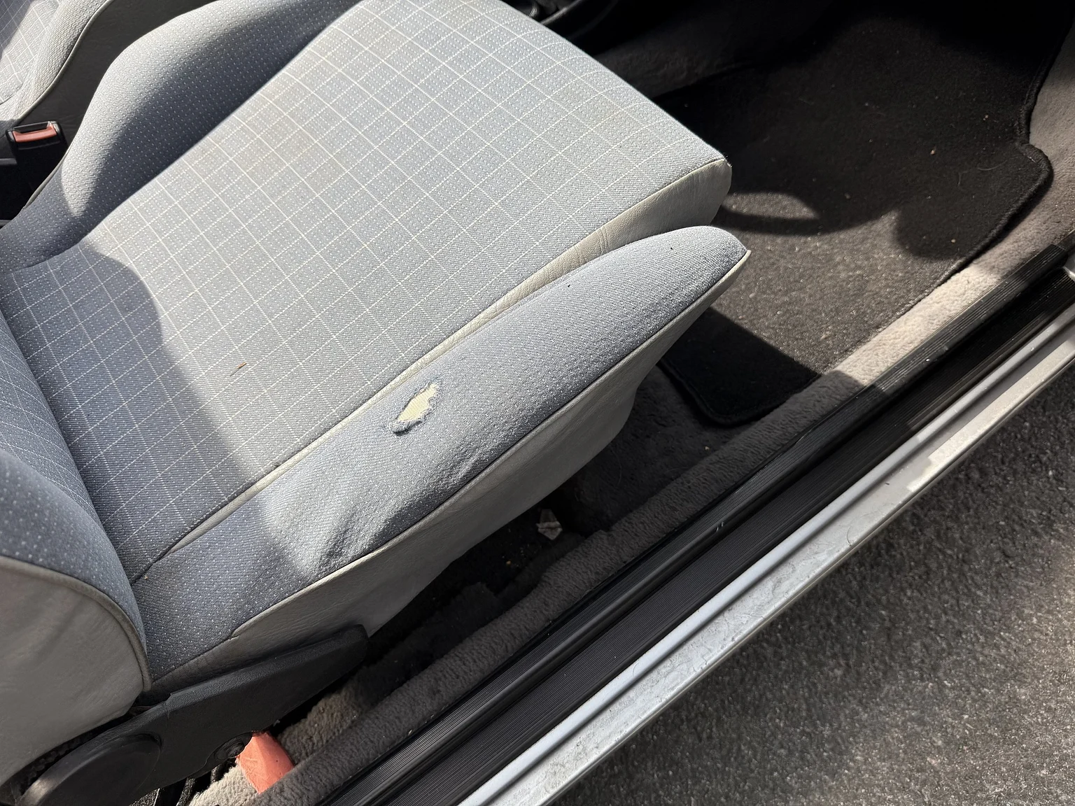 Innenraumfoto von 1987 VW Golf Cabriolet (33)