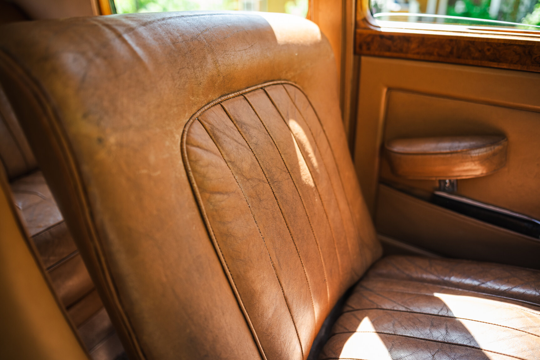 Interior image of 1950 Bentley 4 1/4 Litre