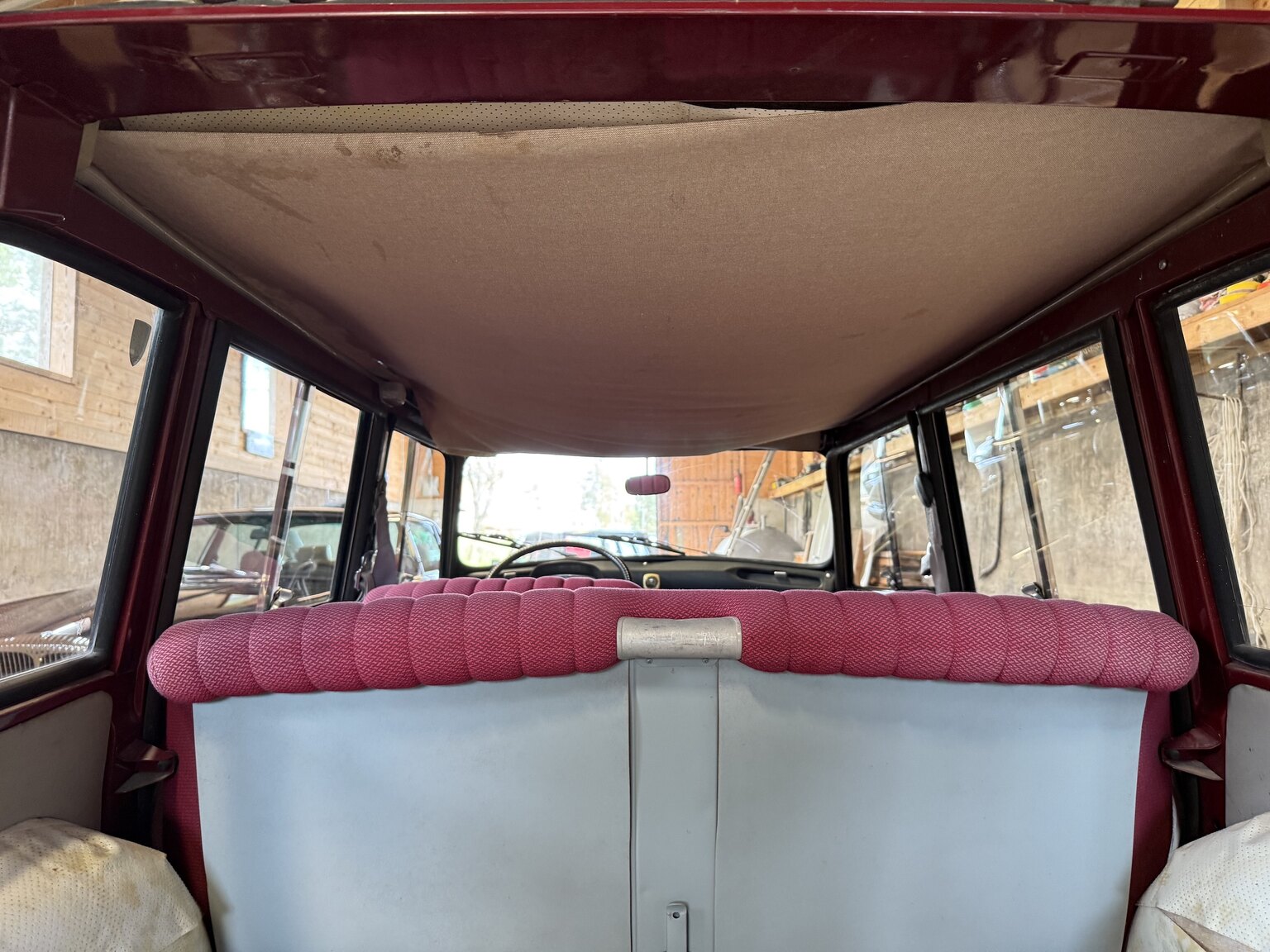 Interior image of 1967 Citroën Ami 6 Weekend