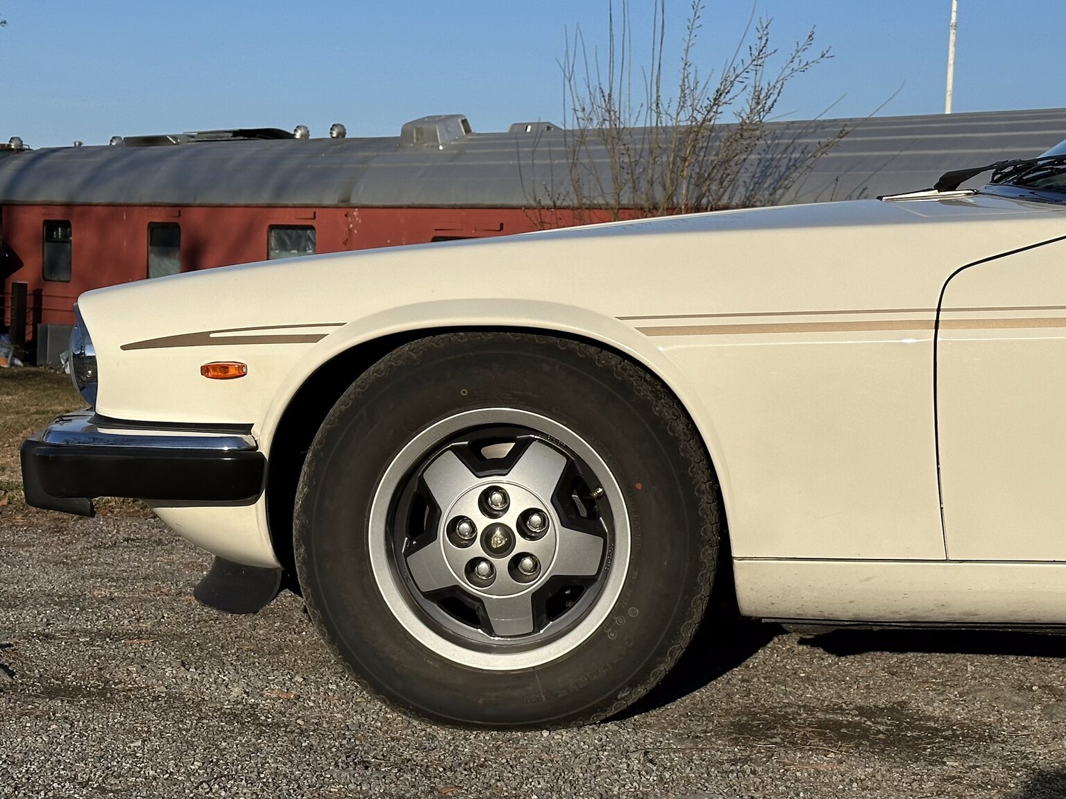 Exterior image of 1985 Jaguar XJ-SC