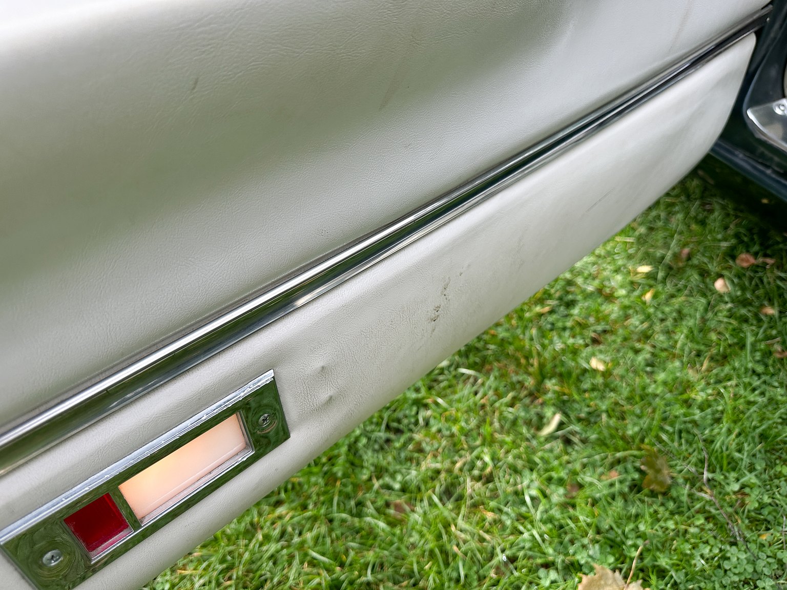 Innenraumfoto von 1966 Ford Thunderbird Town Hardtop