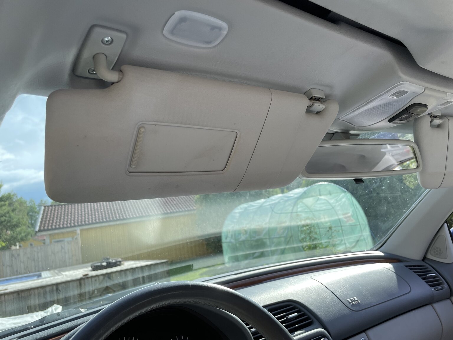 Innenraumfoto von 2001 Mercedes-Benz CLK 230 Kompressor