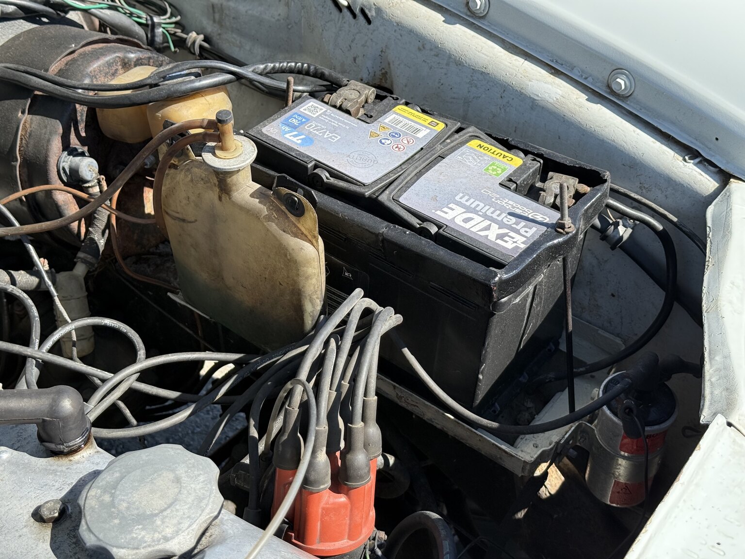 Image of 1967 Mercedes-Benz 230 Safari mechanics