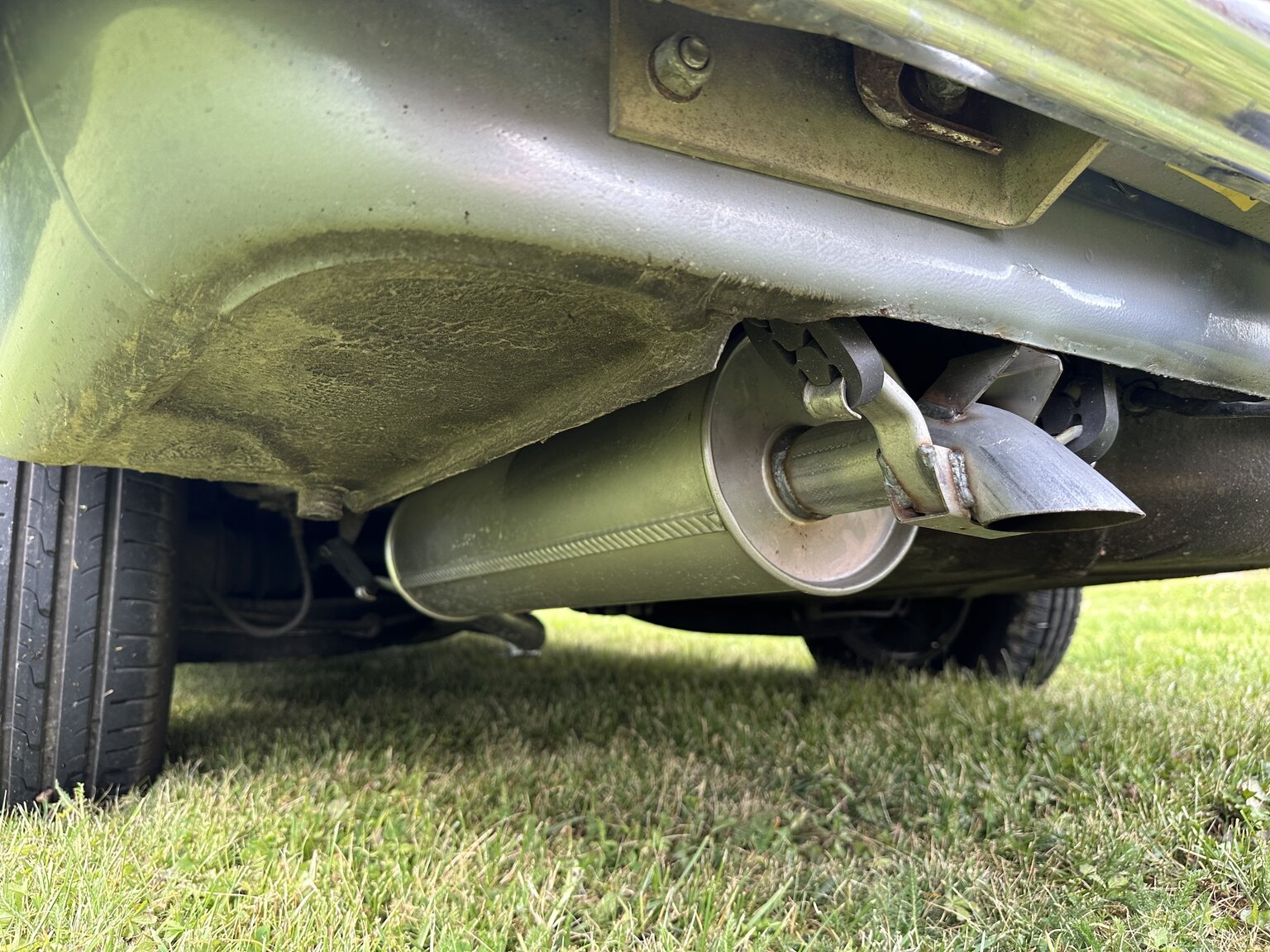 Image of 1984 Mercedes-Benz 230 CE mechanics