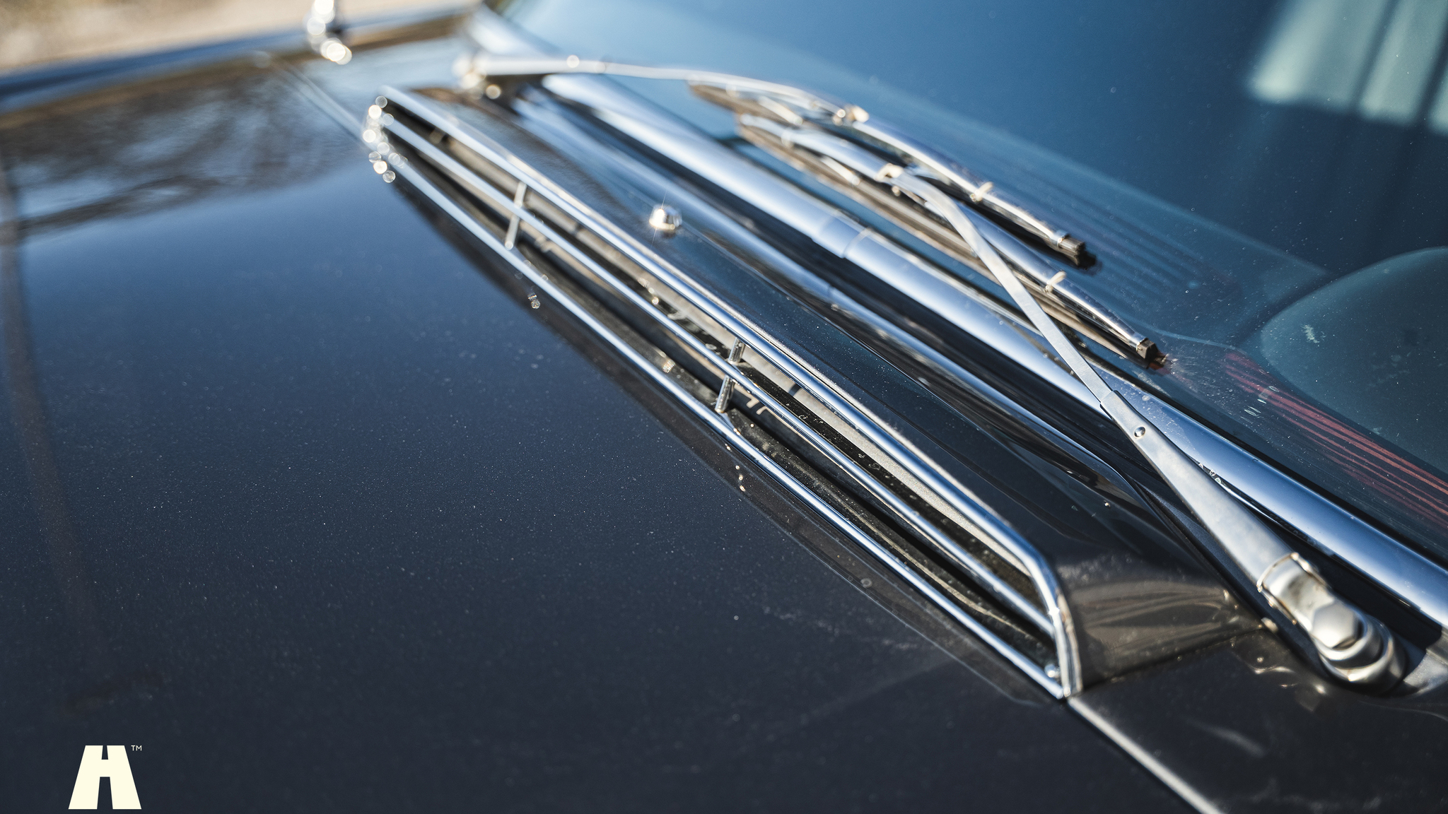 Exteriörbild på 1970 Mercedes 280 SL Pagoda (54)