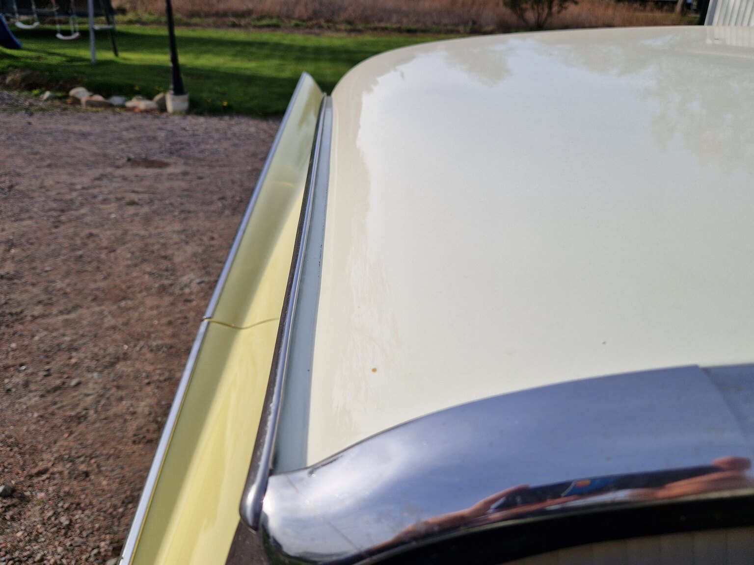 Exteriörbild på 1961 Chrysler Windsor Coupé