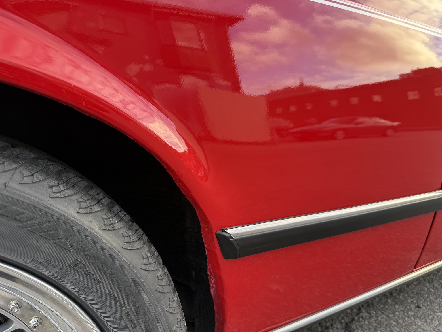 Exteriörbild på 1984 BMW 635CSi