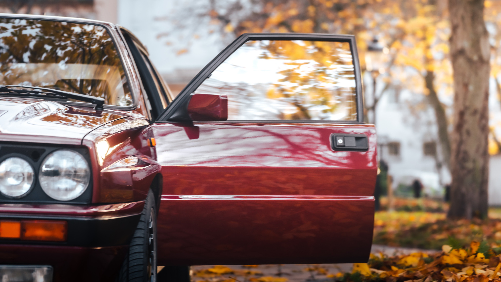 Exteriörbild på 1989 Lancia Delta Integrale 16V