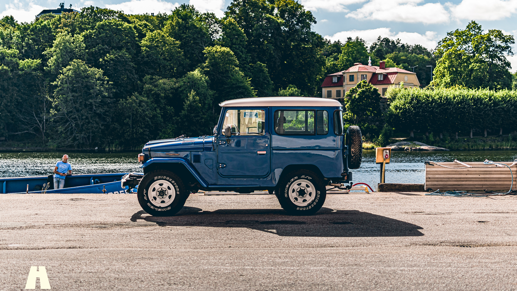 Exterior image of 1984 Toyota Land Cruiser BJ42