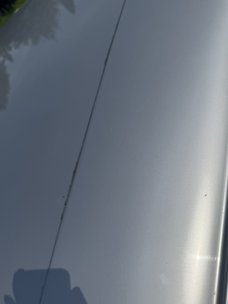 Exterior image of 1976 Rolls-Royce Silver Shadow