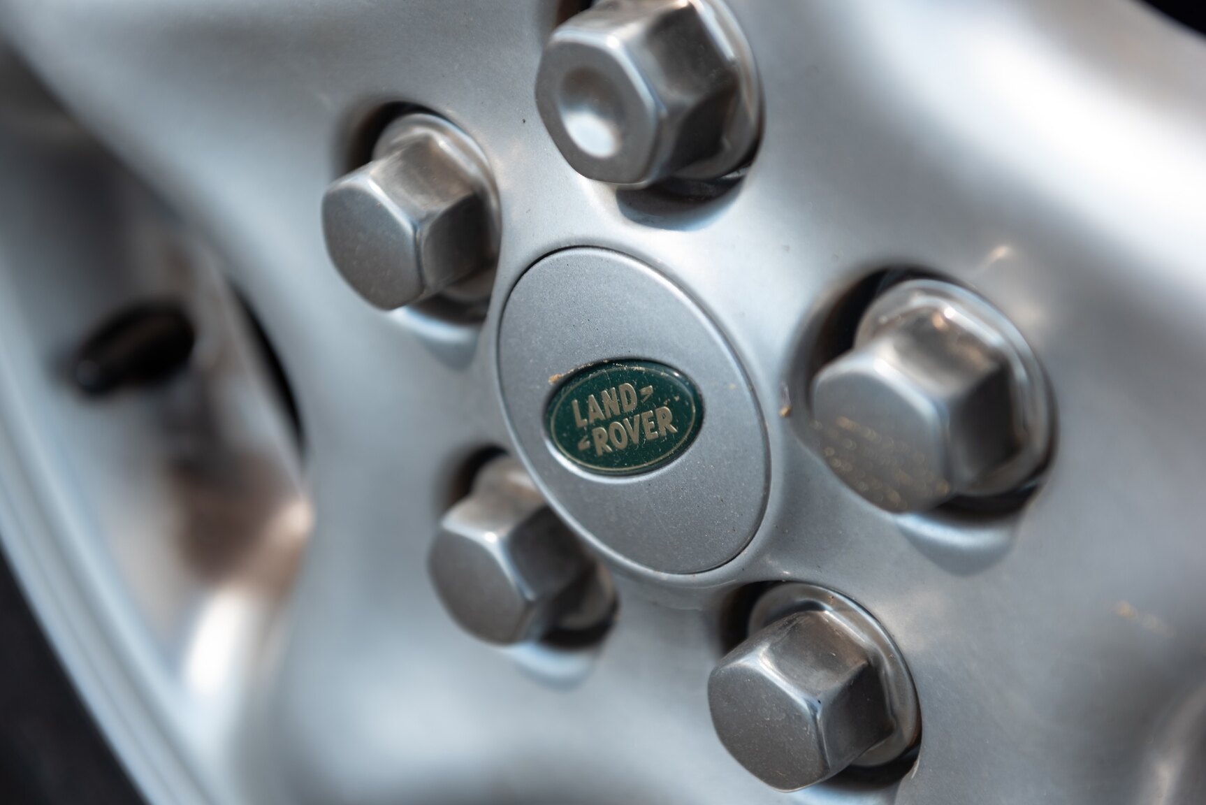 Exterior image of 1999 Land Rover Discovery 4.0 V8