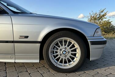 Exterior image of 1993 BMW 325 I CABRIO 