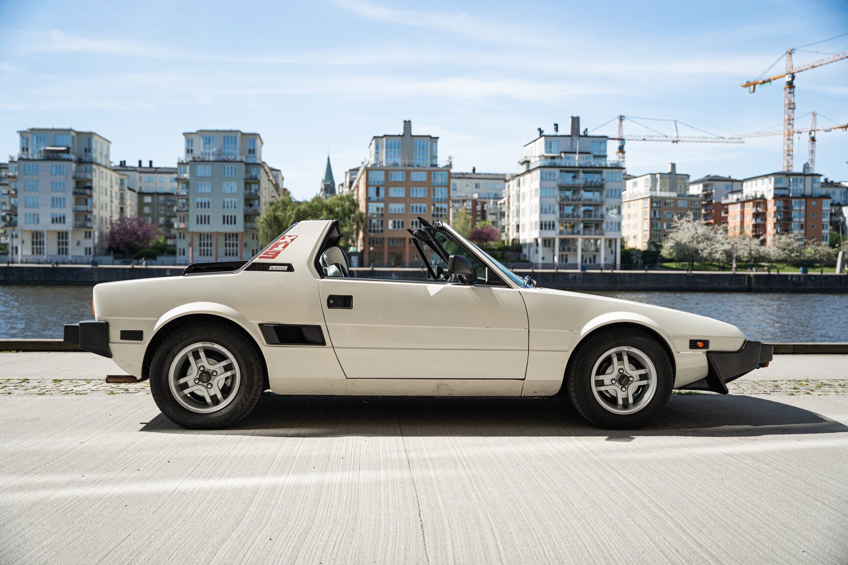 Exteriörbild på 1984 Bertone X 1/9