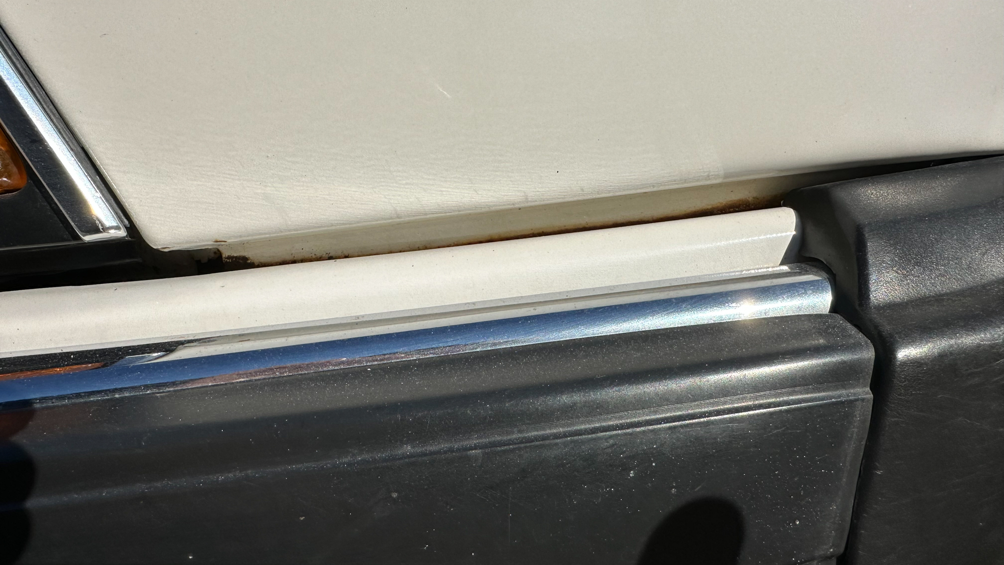 Exteriörbild på 1984 BMW 745i Executive Automat