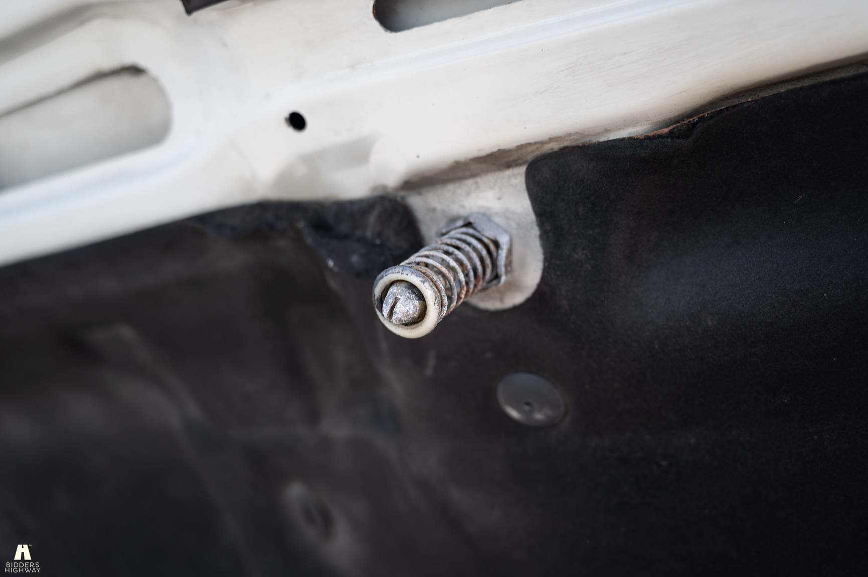 Interior image of 1988 Volvo 740 GL (39)