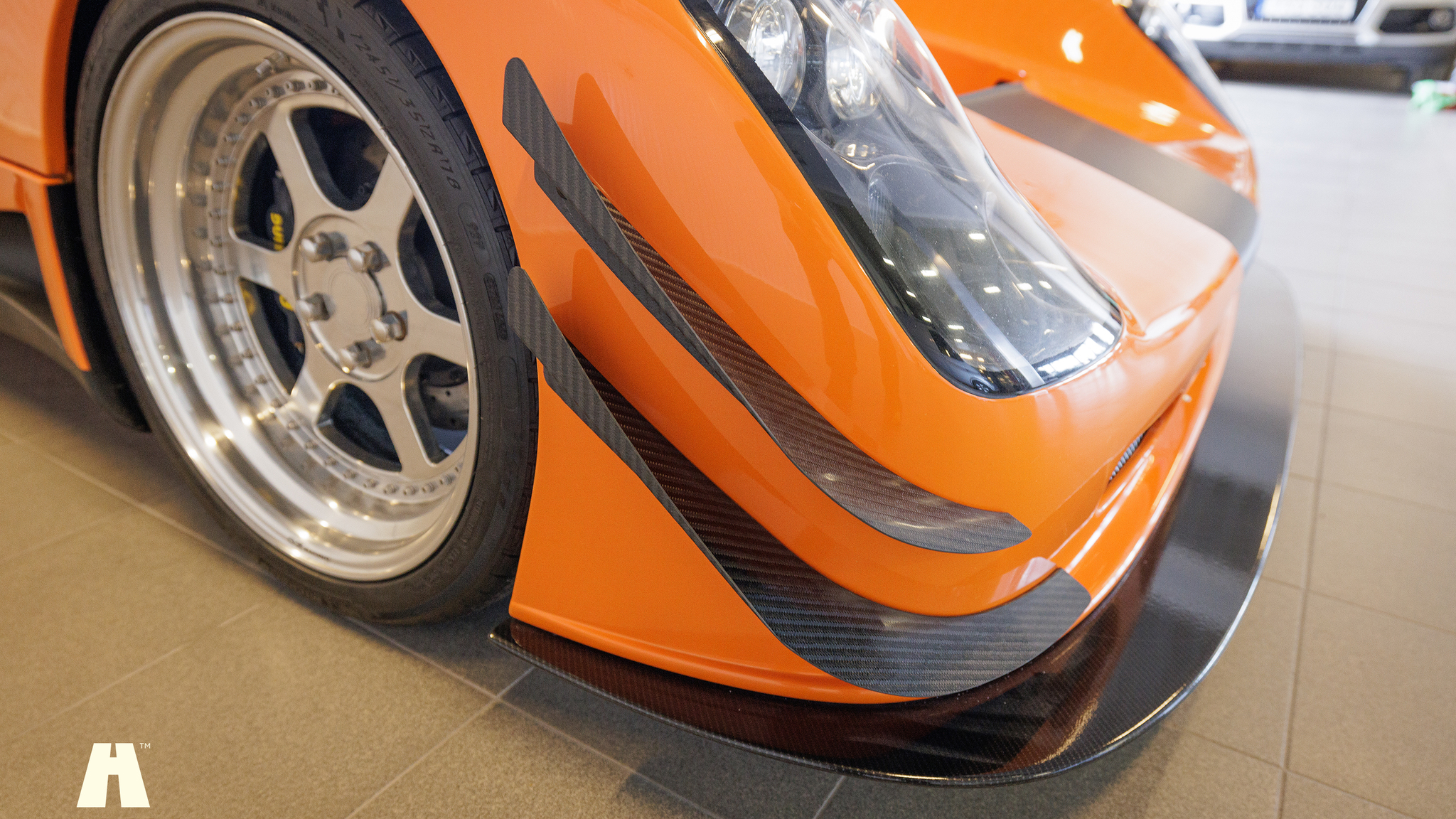 Exteriörbild på 2006 Ultima GTR (70)