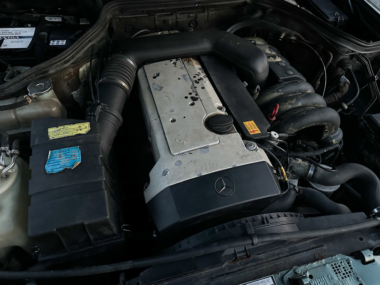 Image of 1996 MERCEDES-BENZ E 320 T mechanics