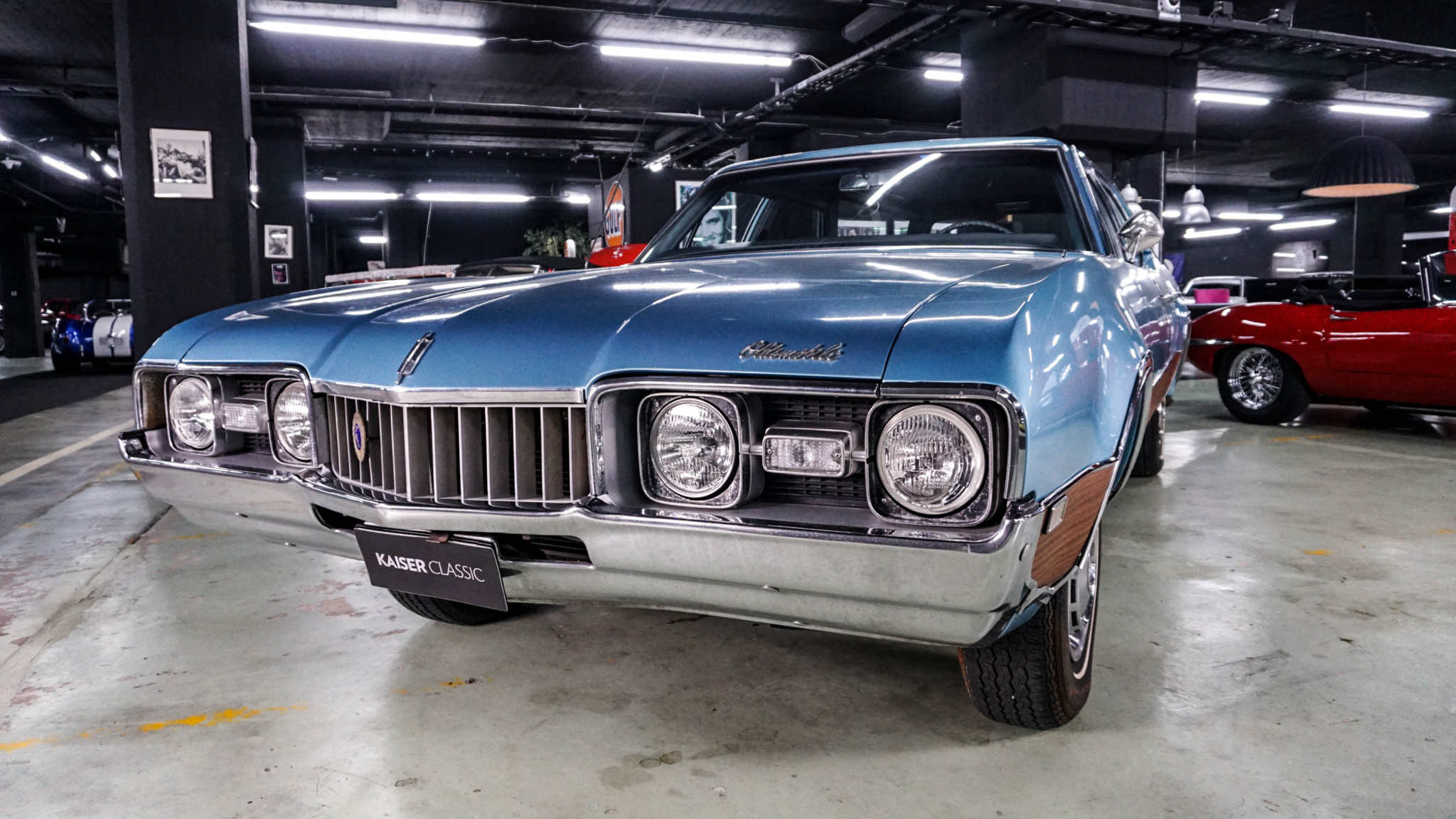 Exterior image of 1968 Oldsmobile Vista Cruiser