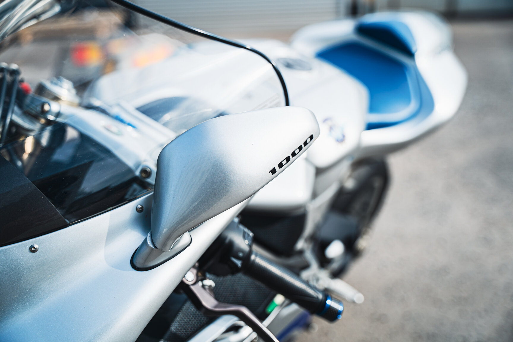 Exteriörbild på 2004 MV Agusta F4 1000S