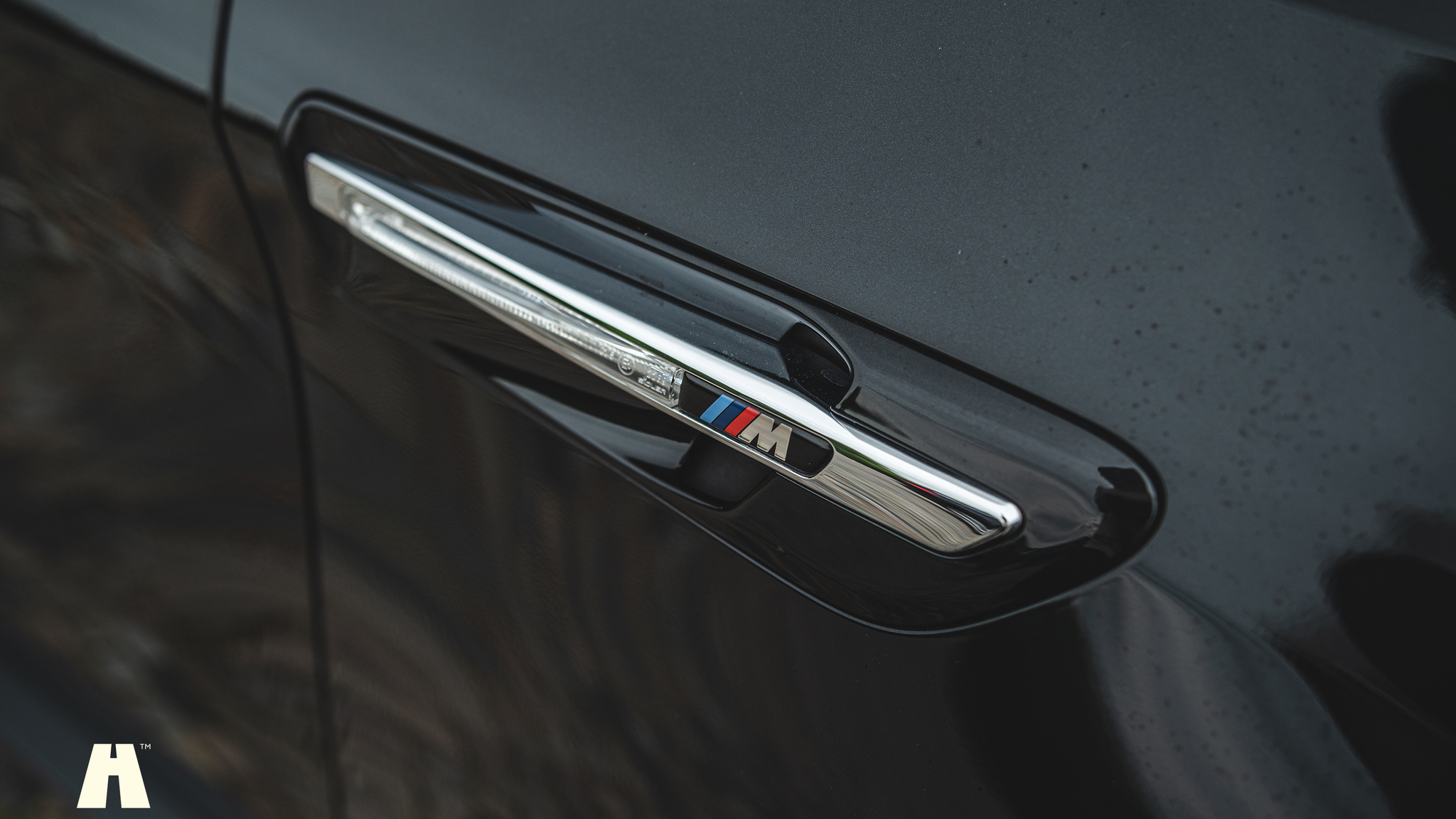 Aussenfoto 2010 BMW X6 M Ferrita 555HK (38)