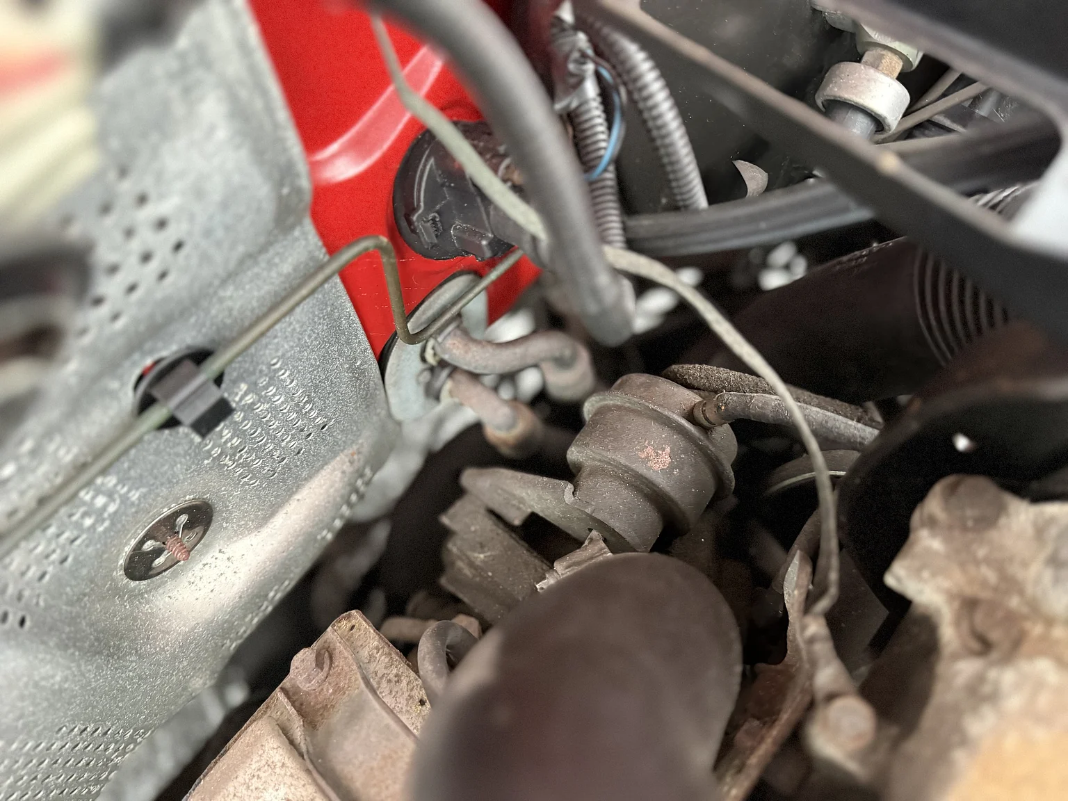 Image of 1996 Volvo 850R (15) mechanics