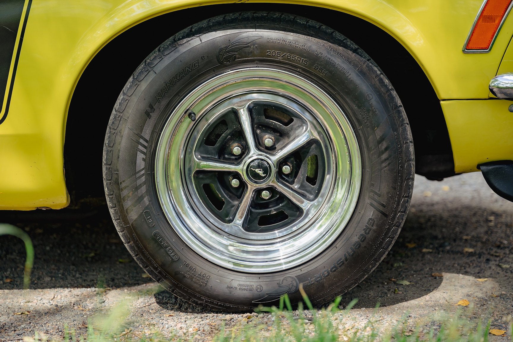 Exterior image of 1970 Ford Mustang Boss 302