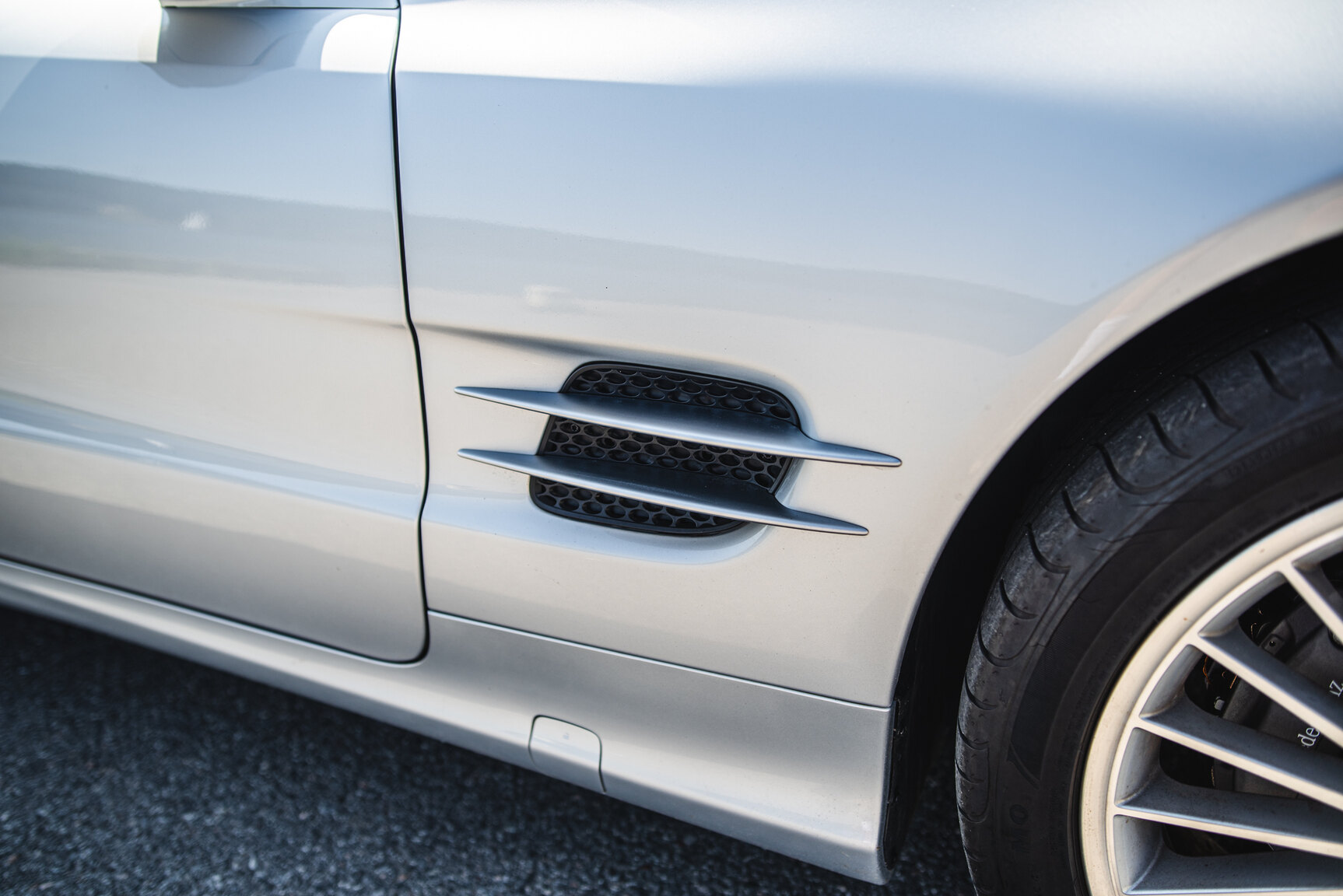 Exteriörbild på 2006 Mercedes-Benz SL 350