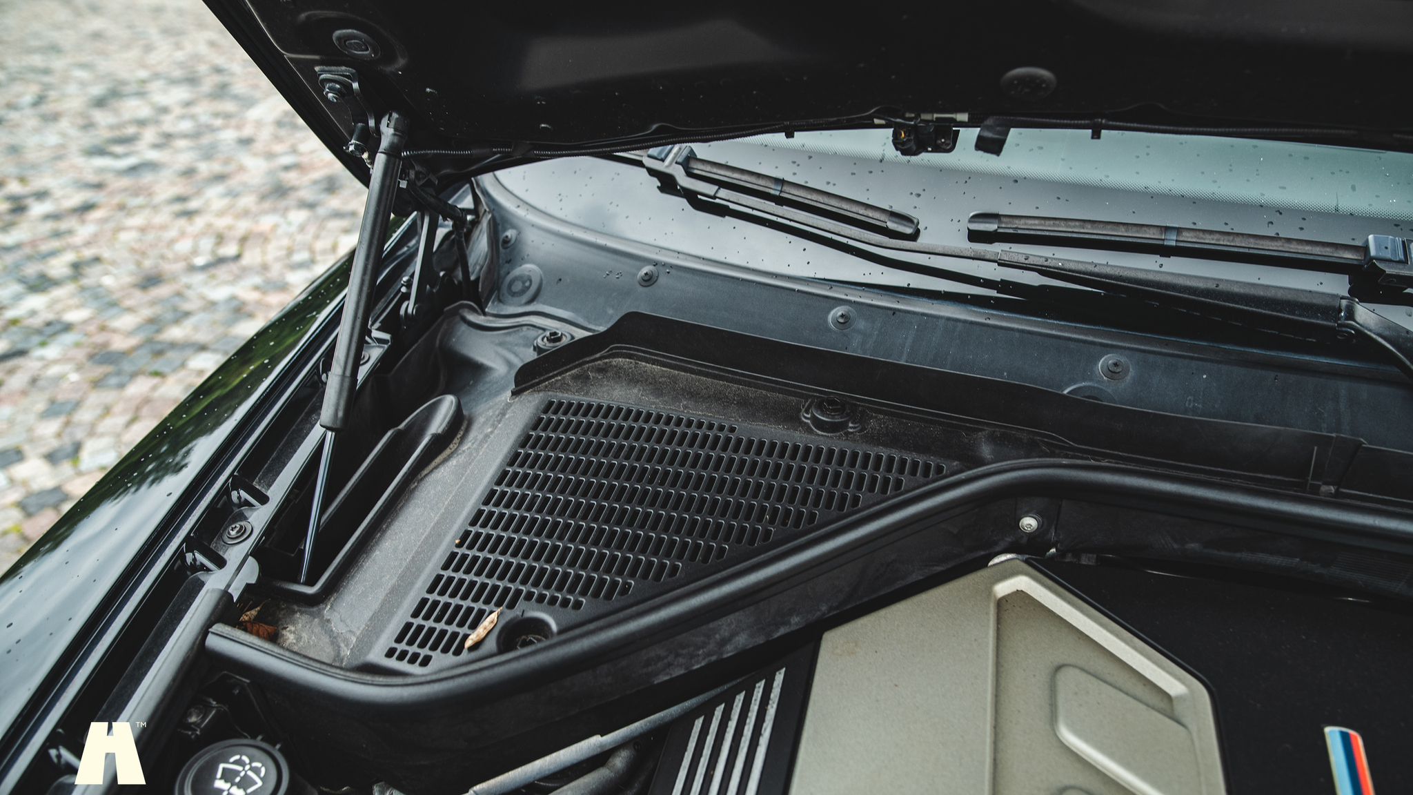 Image of 2010 BMW X6 M Ferrita 555HK (9) mechanics