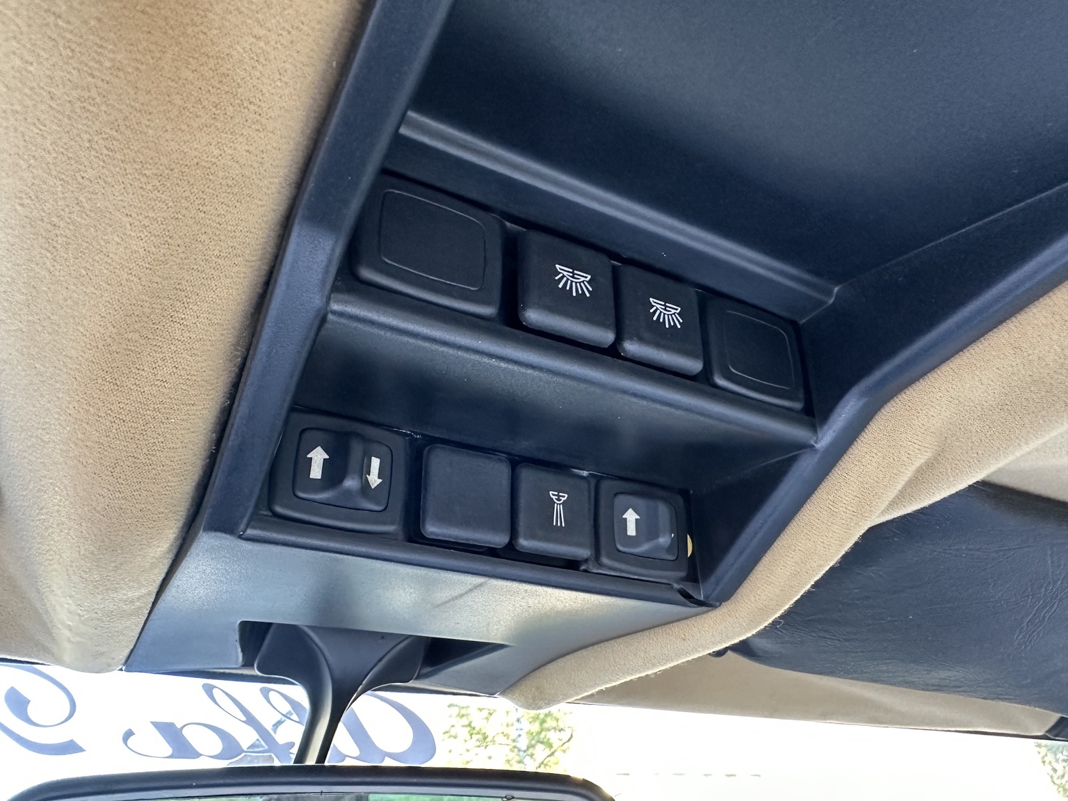 Interior image of 1984 Alfa Romeo Alfetta 2000