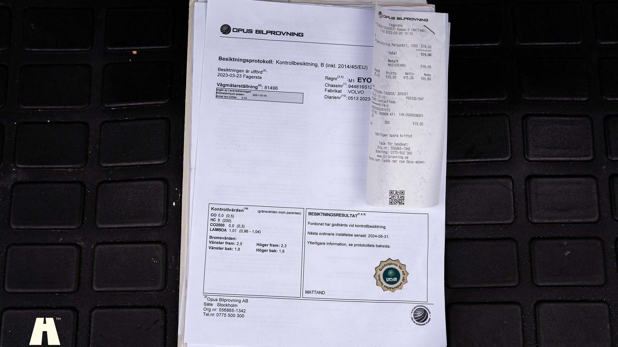 Documentation for 1995 Volvo 940 SE