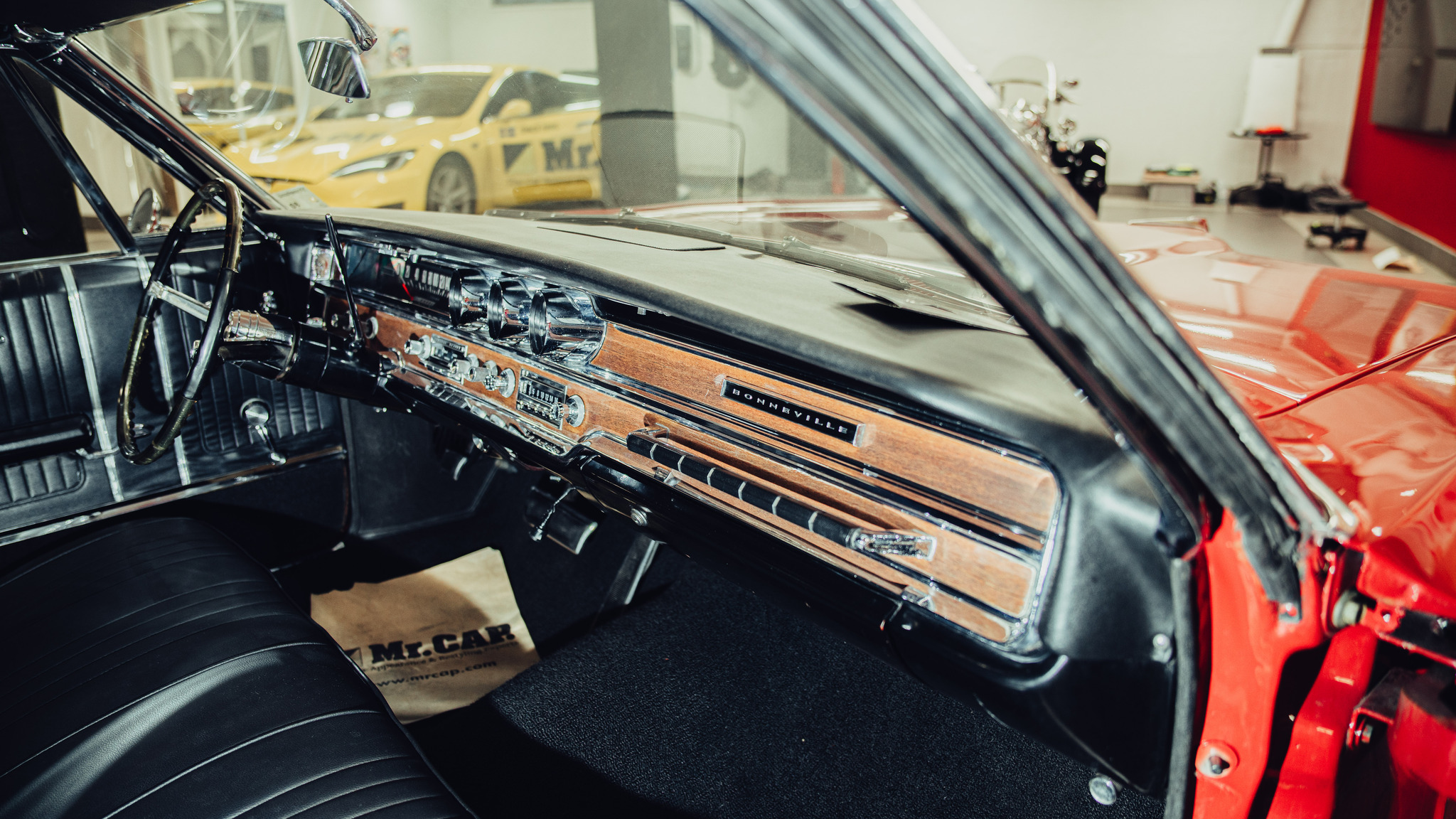 Interiörbild 1965 Pontiac Bonneville Cabriolet 6.4 V8