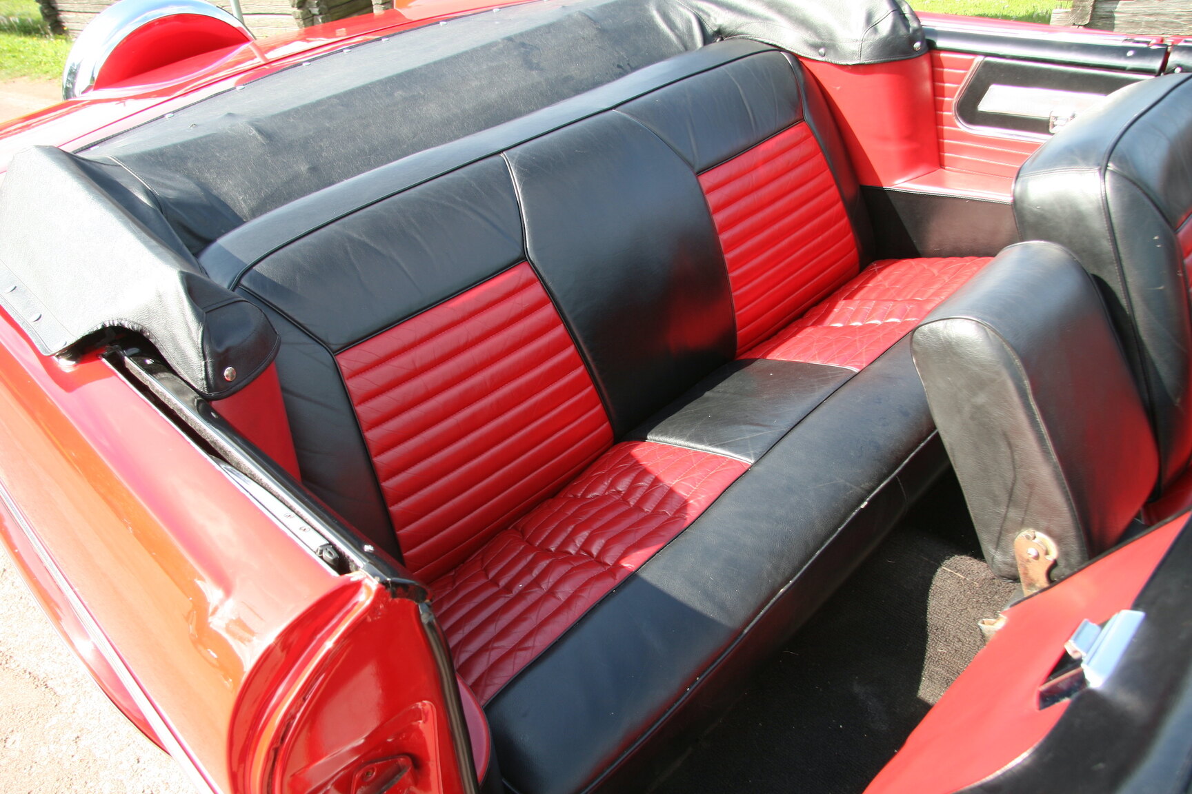 Interior image of 1958 Plymouth Belvedere Convertible