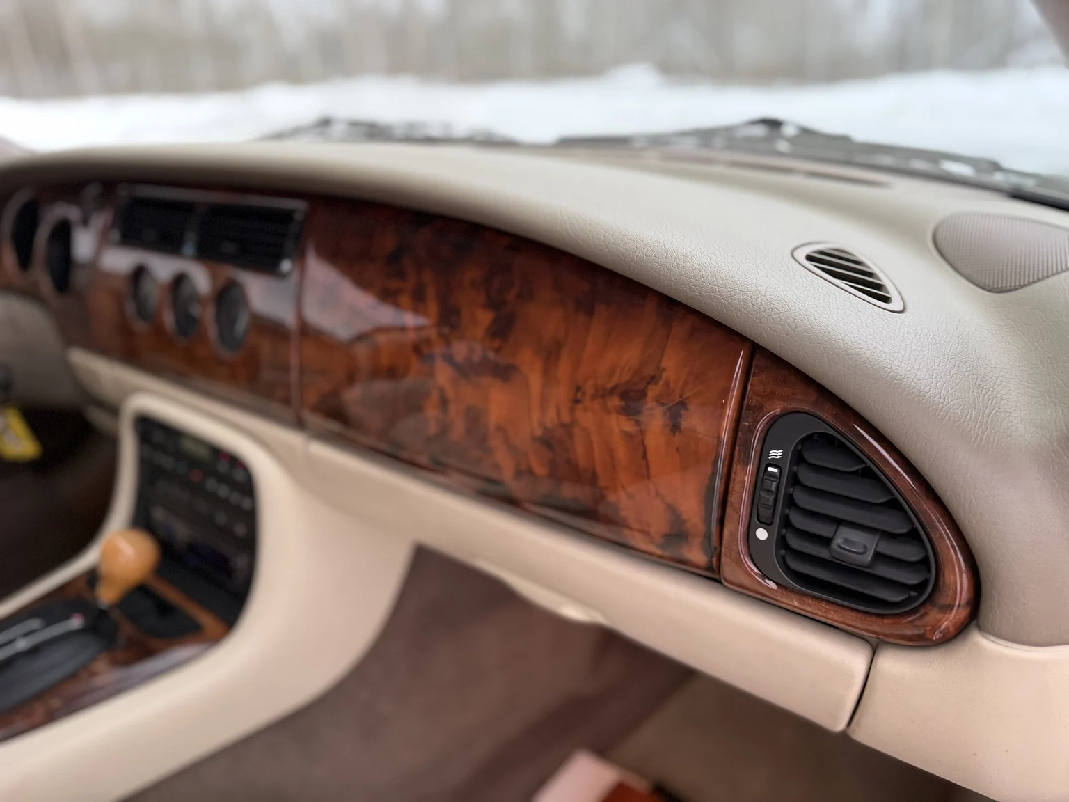 Interiörbild 1997 Jaguar XK8 (32)