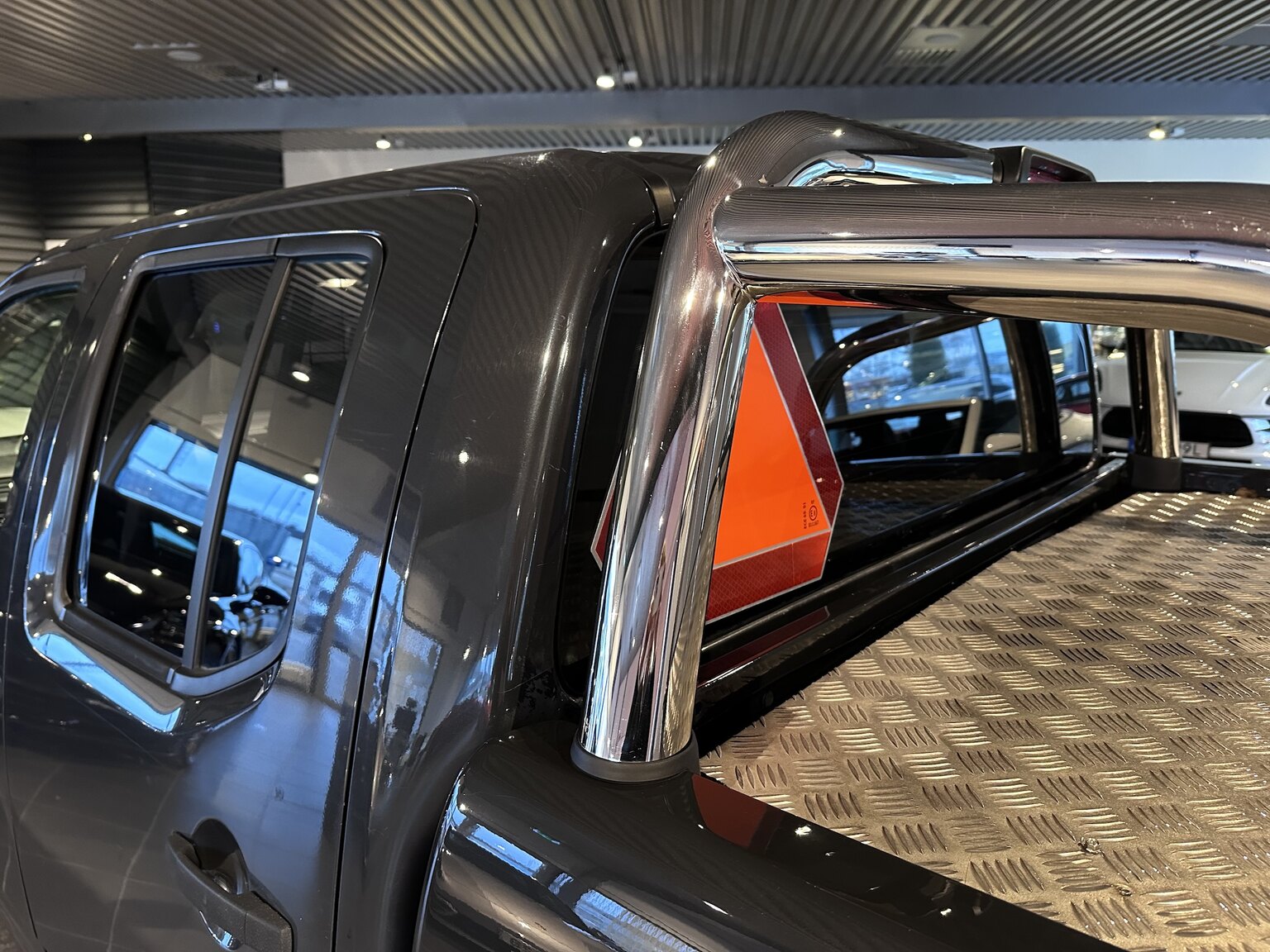 Aussenfoto 2006 Nissan Navara A-traktor (33)