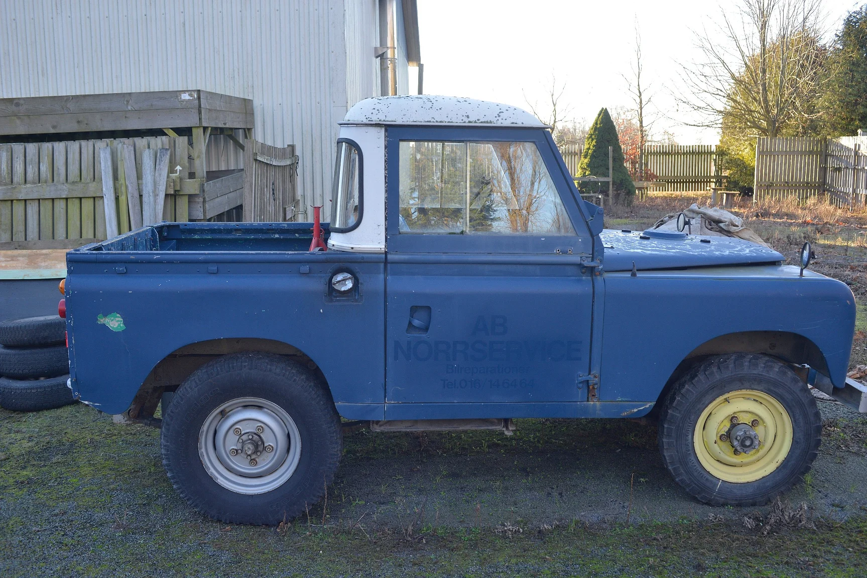 Exterior image of 1970 Land Rover Series 2 88 Pick up (3)